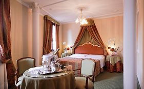 Kette Hotel In Venice 4*